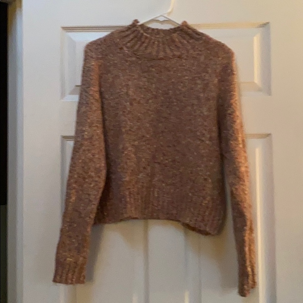 Cute, warm, cropped sweater